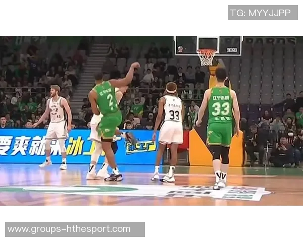 CBA11赛季山东队对阵上海队精彩对决全场回顾与分析 CBA11赛季山东队对阵上海队精彩对决全场回顾与分析